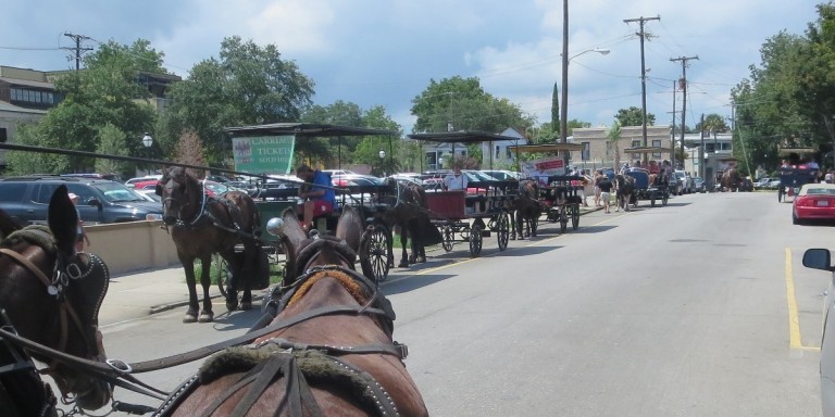 A line of carriages in Charleston